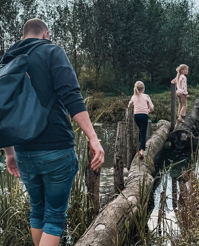 Scroll section image