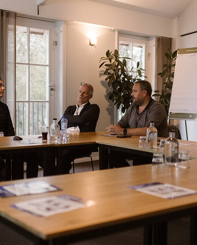 Scroll section image